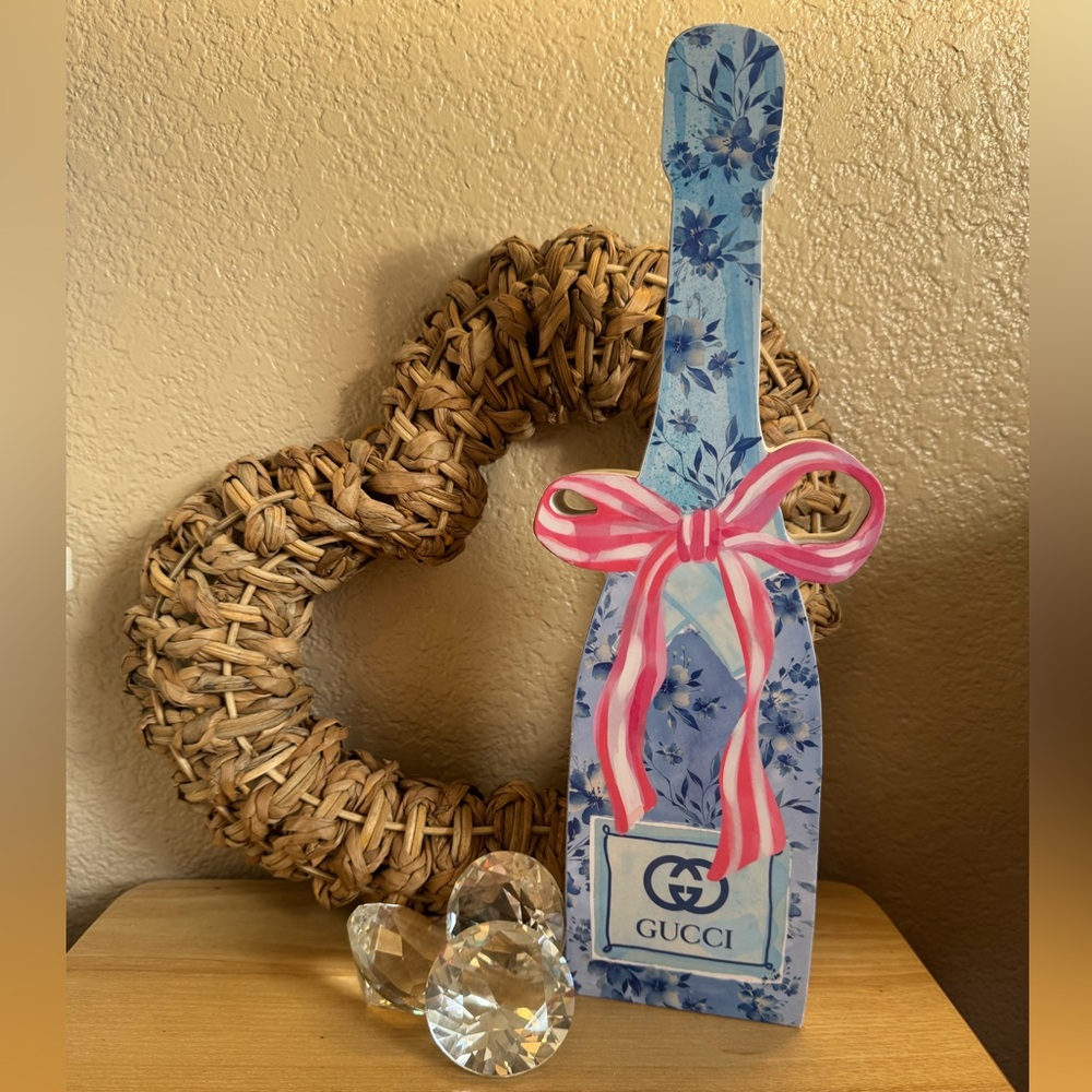 Fashion Coquette Bottle Decor